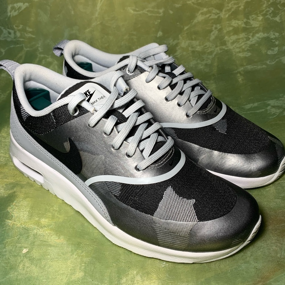Nike Air Max Thea Pure Platinum Black Wolf Shoes